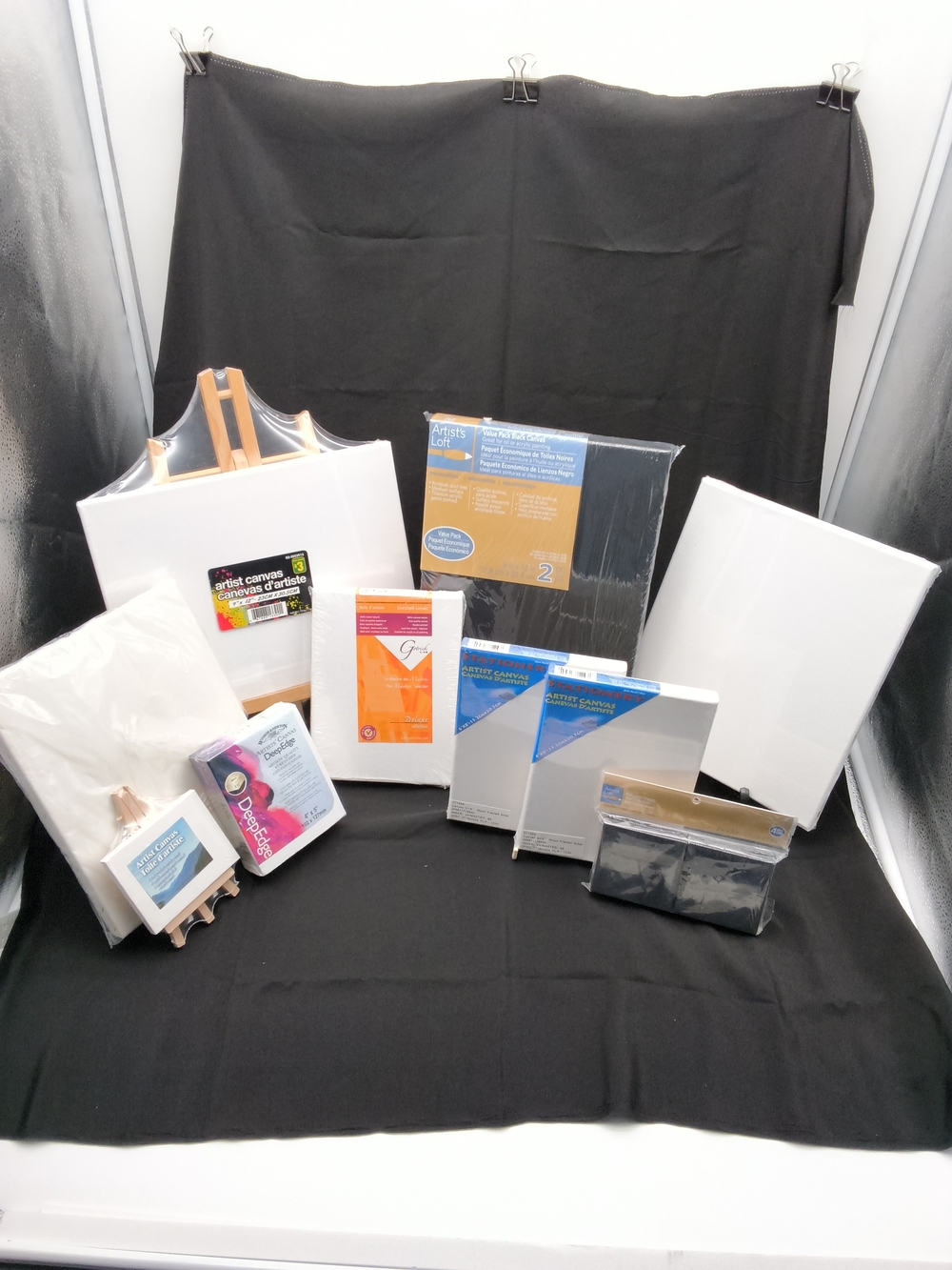 16pcs Artist Painting Stretched Black and White Canvases & Easels Multi-Pack Lot